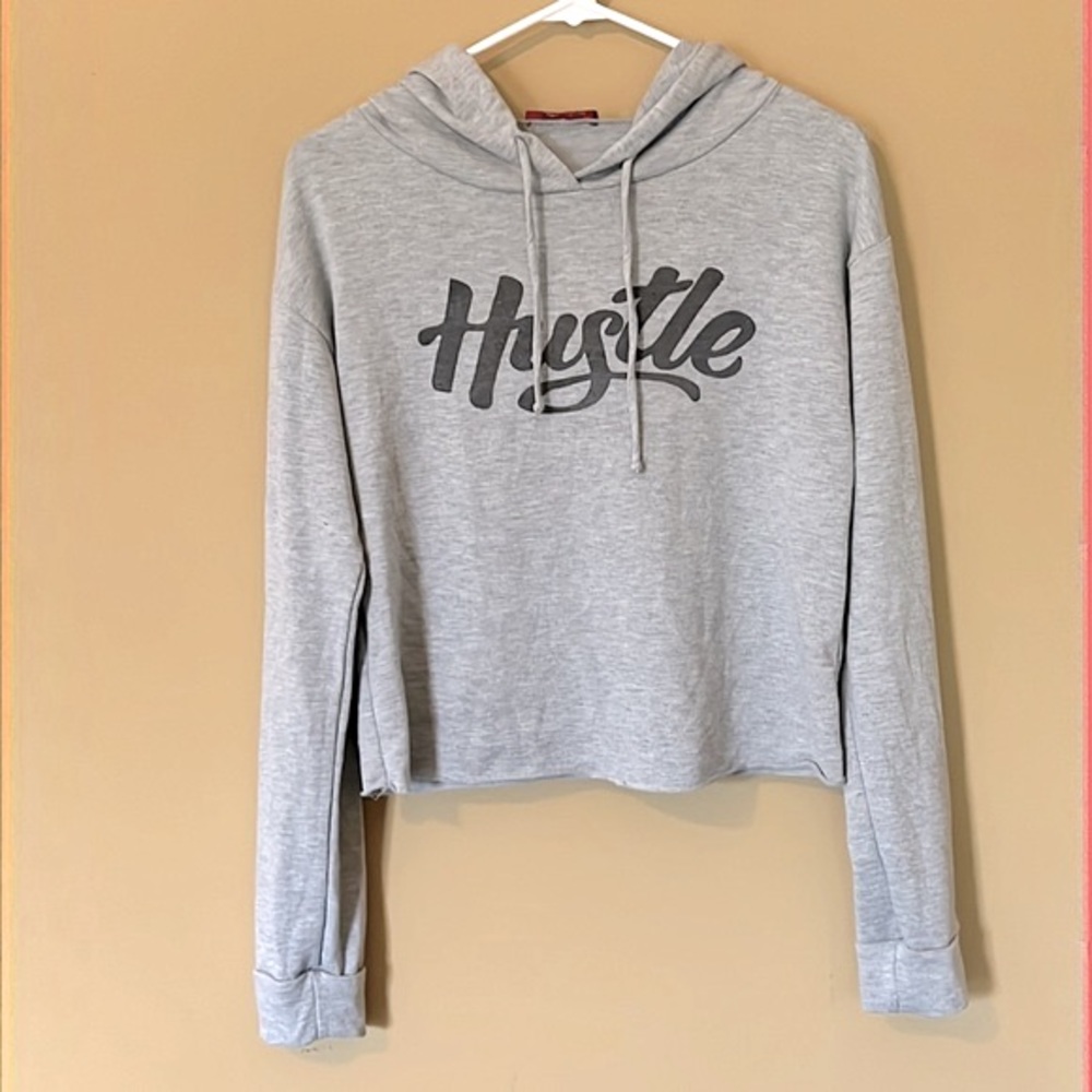 Mega line “Hustle” cropped loose but tight fitting sweat shirt